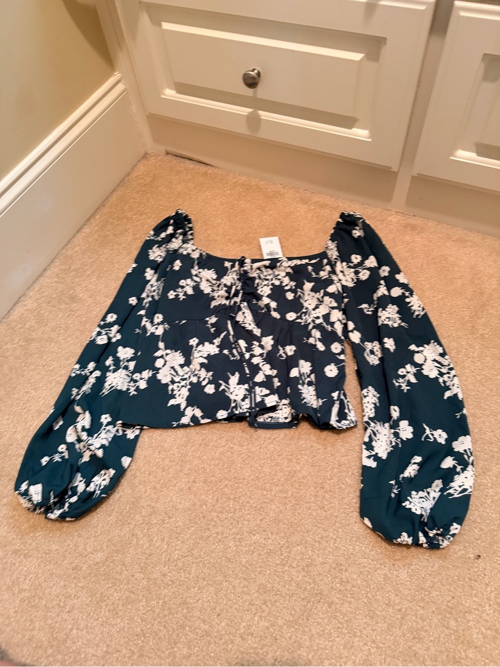 Abercrombie & Fitch Teal Floral Long-Sleeve Tie-Front Blouse